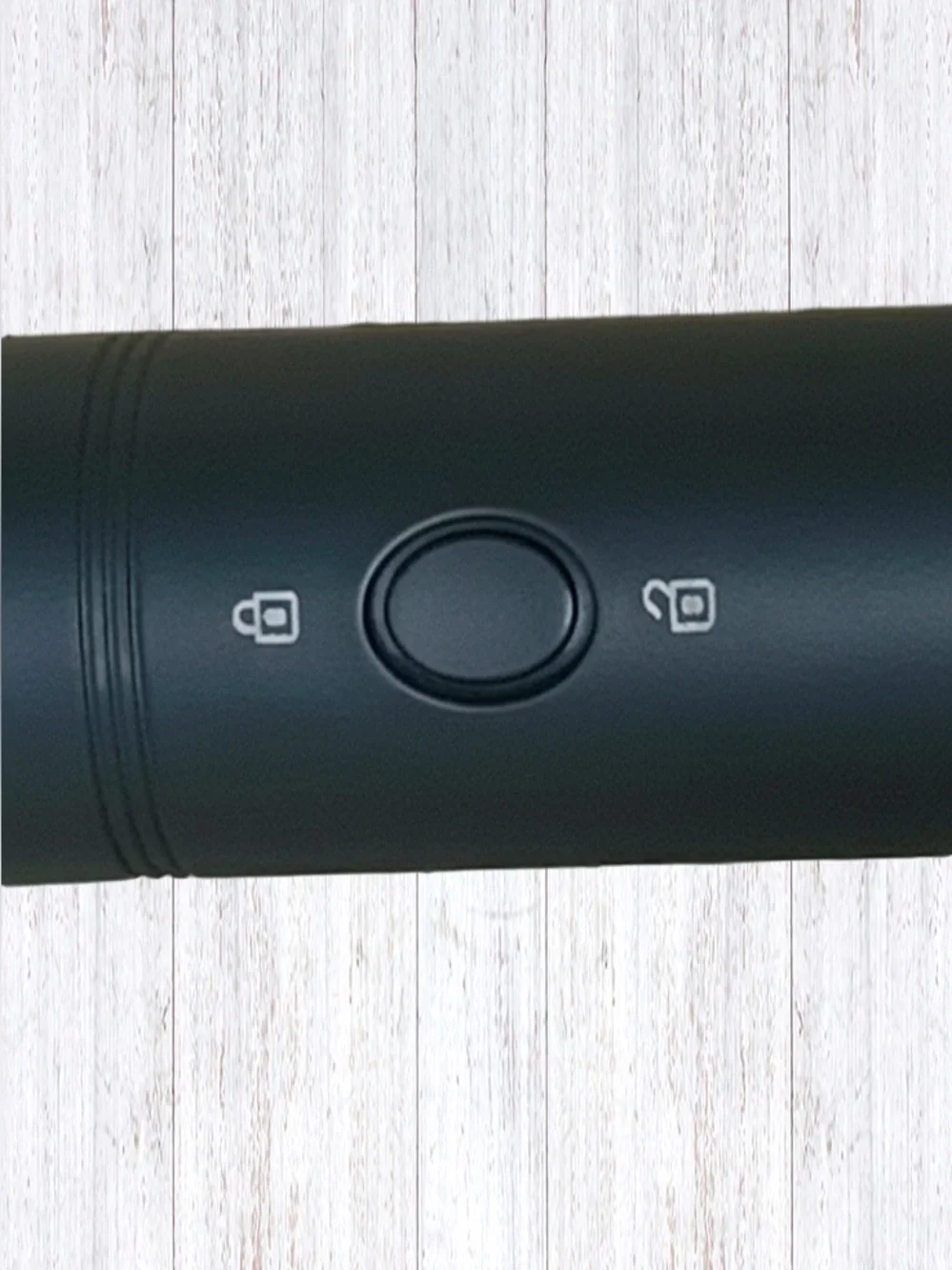 New Vivitar Simply Beautiful Black and White Ceramic Tourmaline Flat Iron 1” - Picture 7 of 13